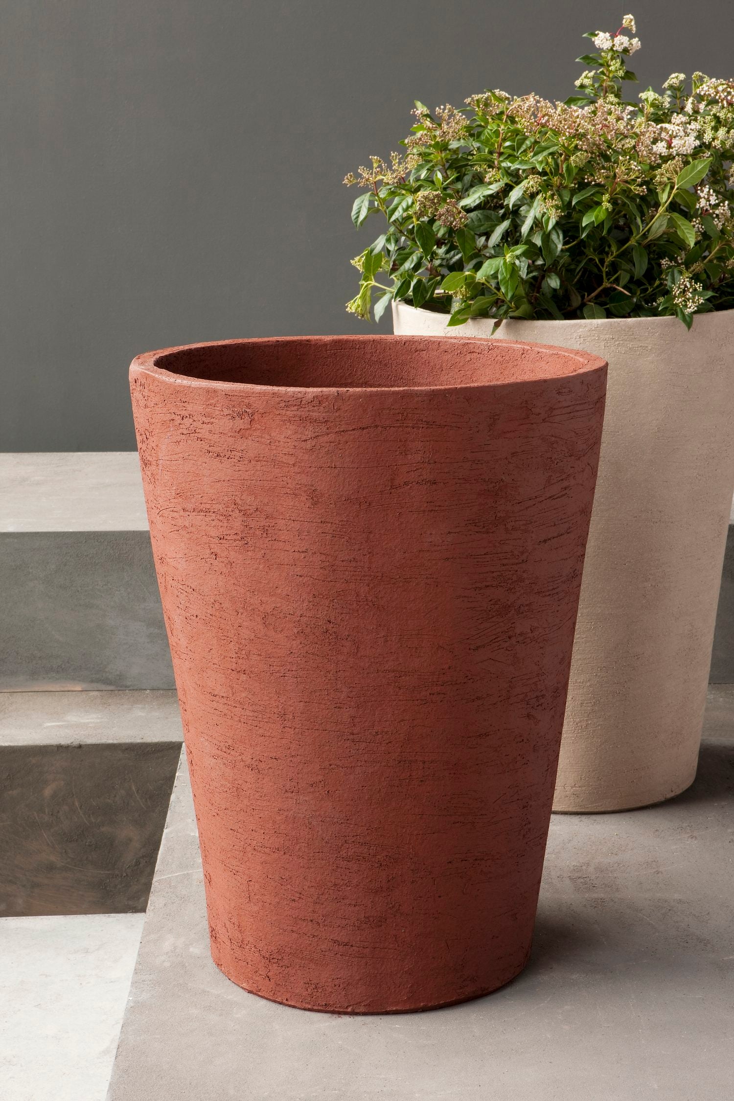 MR Vase
