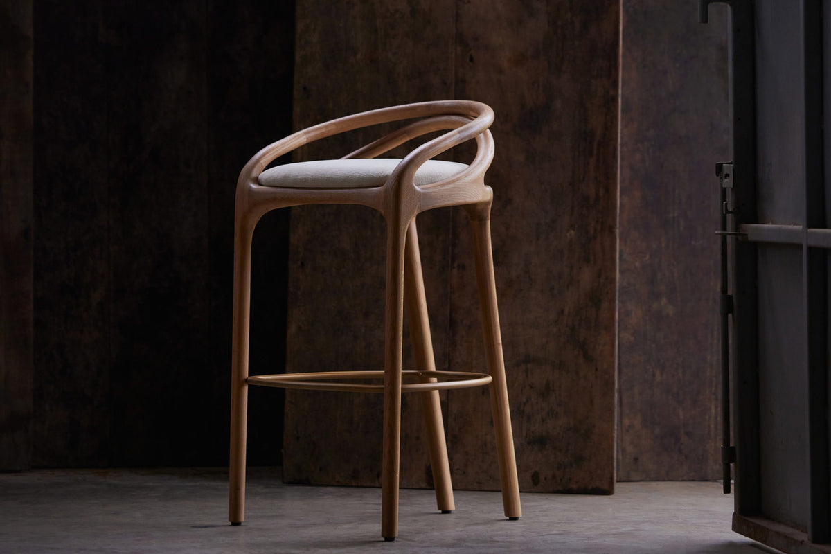Aleta Bar Stool Indoor