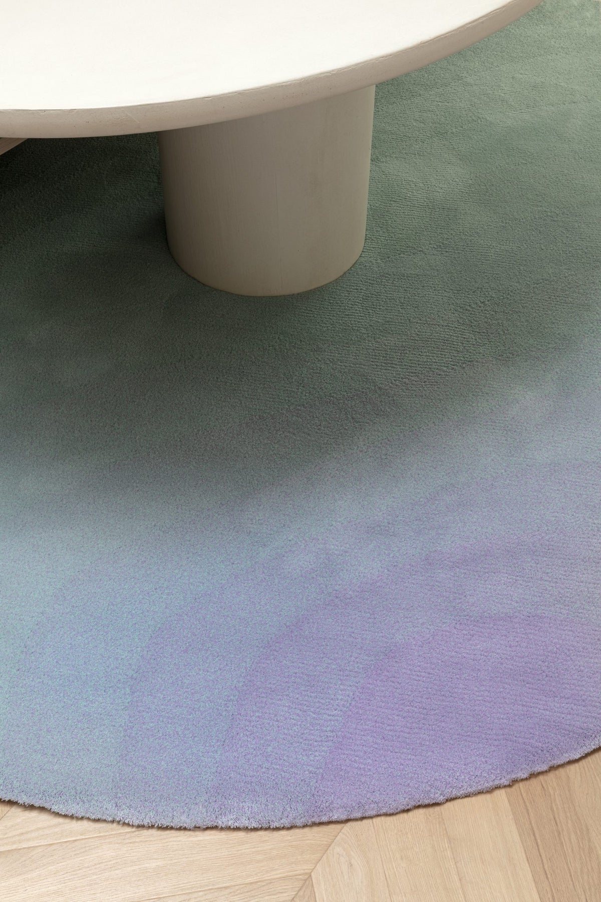 Callisto Chromatic Circle Rug