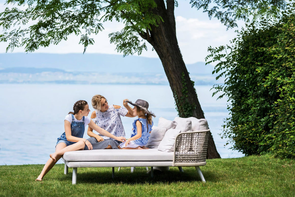 Emma Daybed