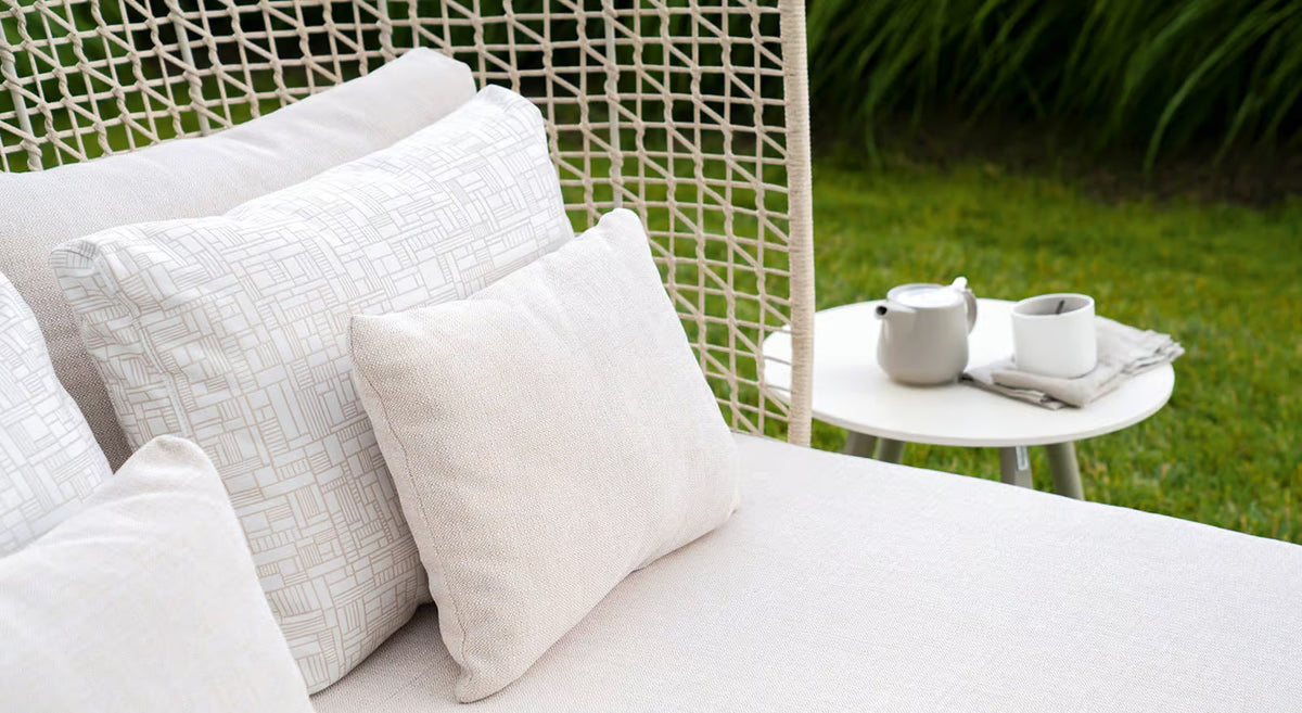 Emma Daybed