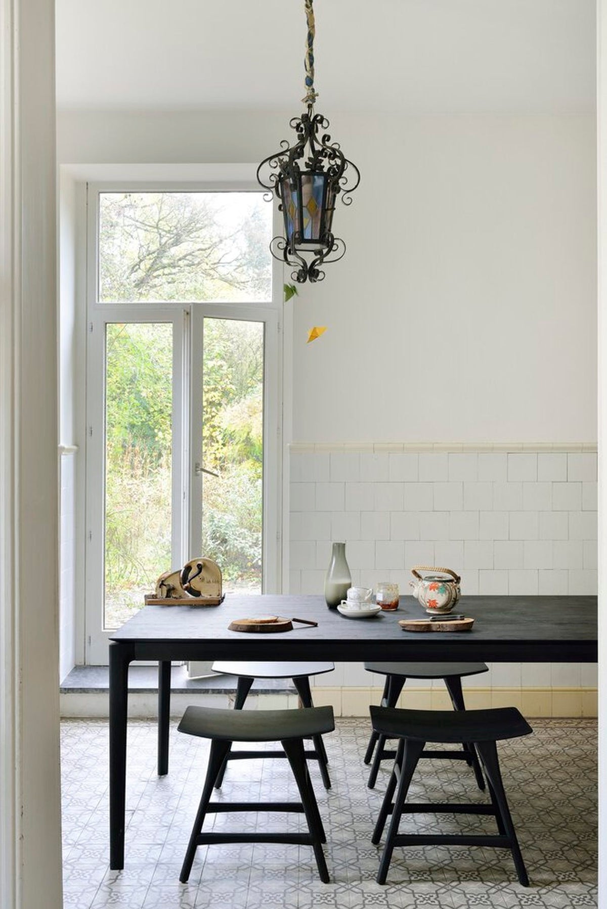 Bok Dining Table