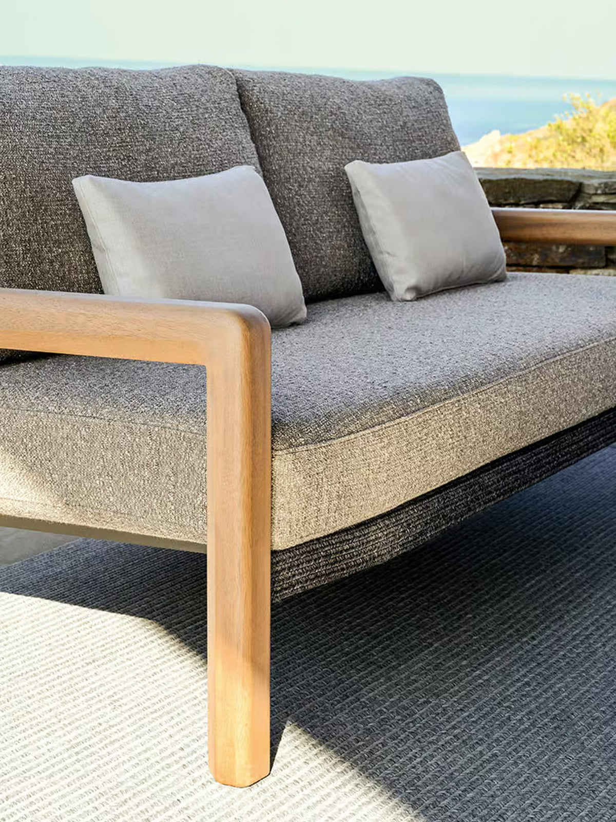 Gianna Sofa