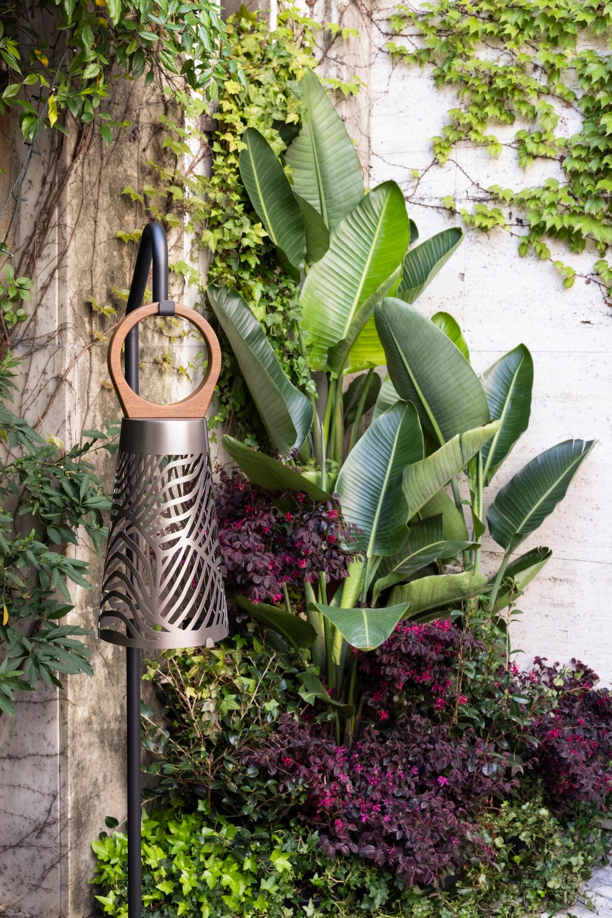 Noora Portable Lantern