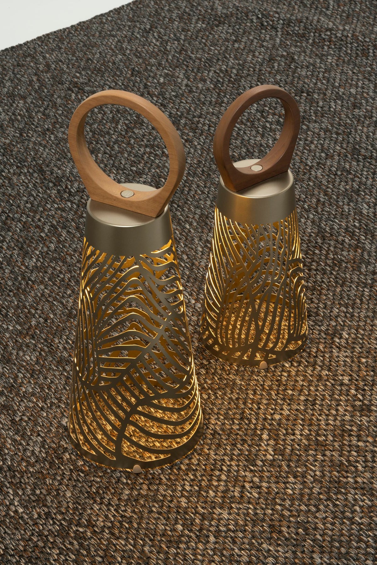 Noora Portable Lantern