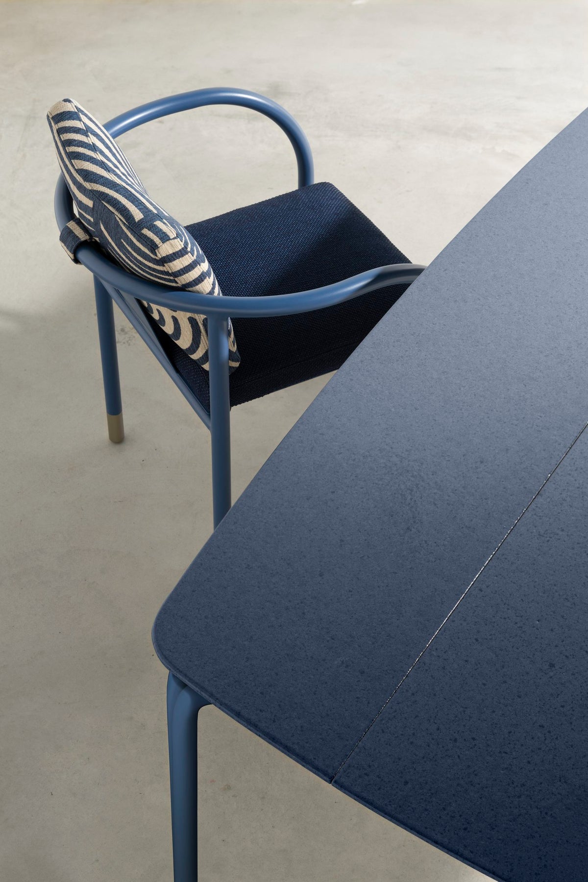 Ali Table
