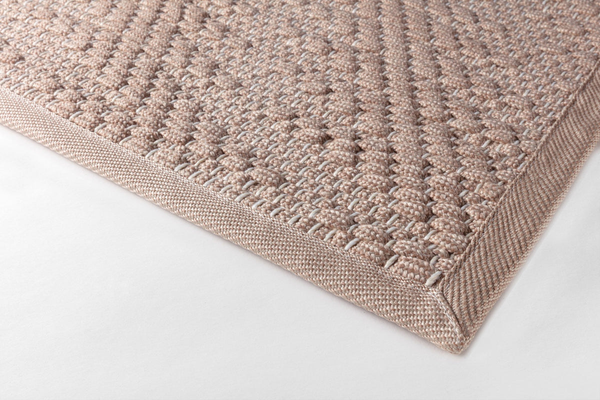 Oasis Rug
