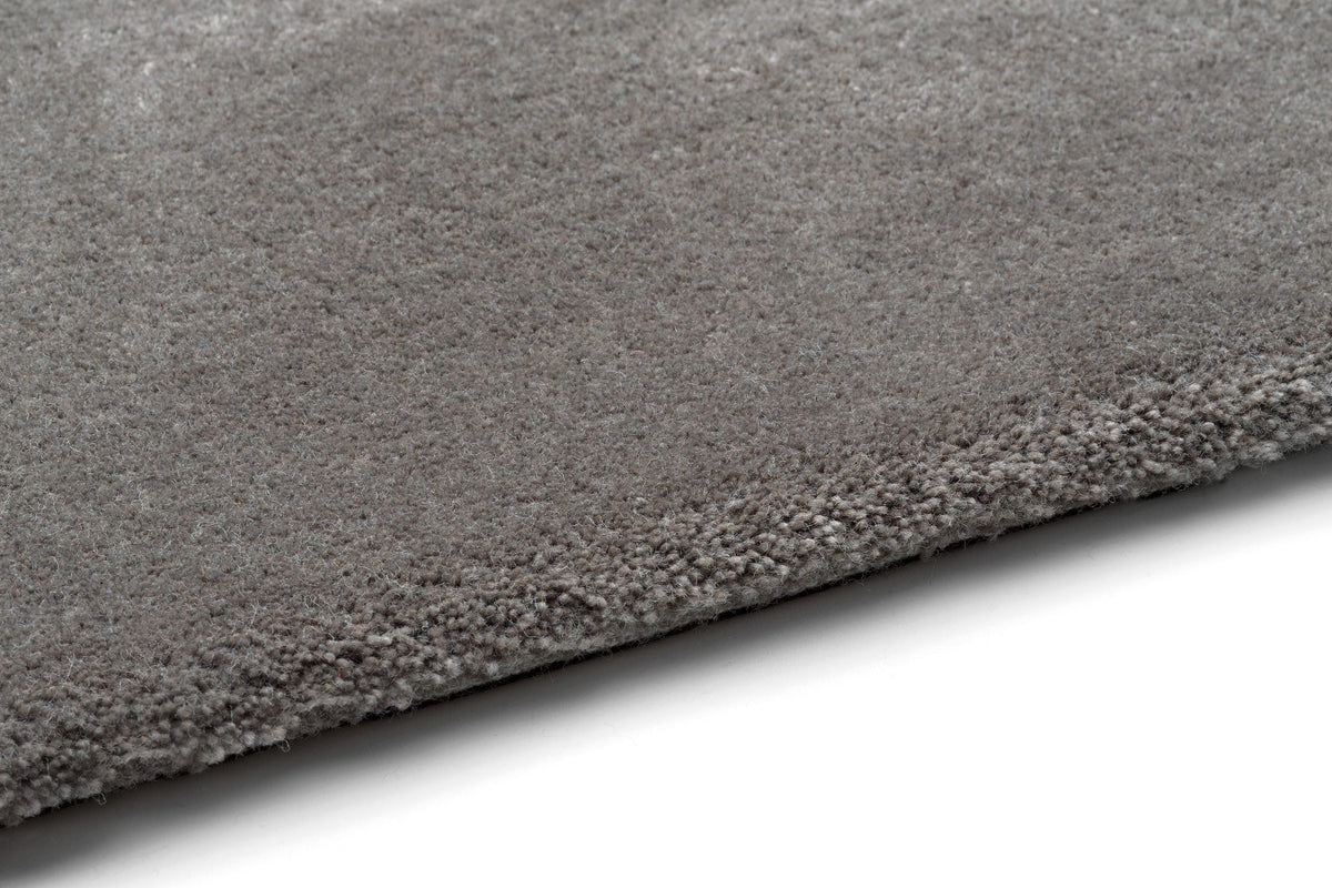 Queensilk Low / Medium Rug