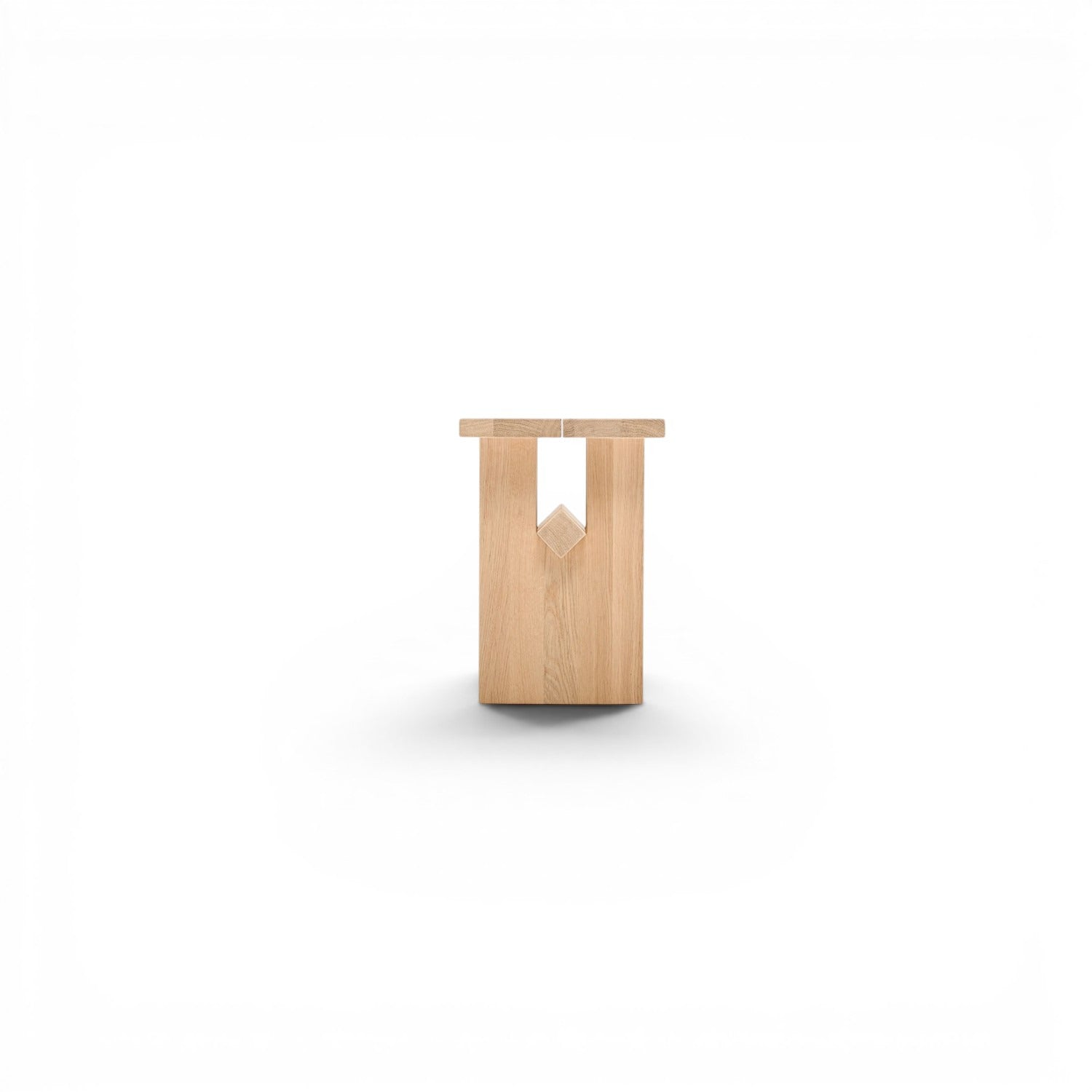 Snoop Stool