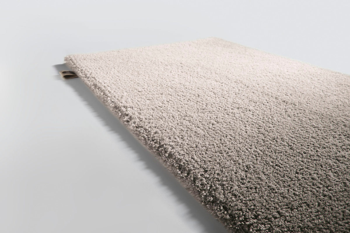 Superfino Medium / High Rug