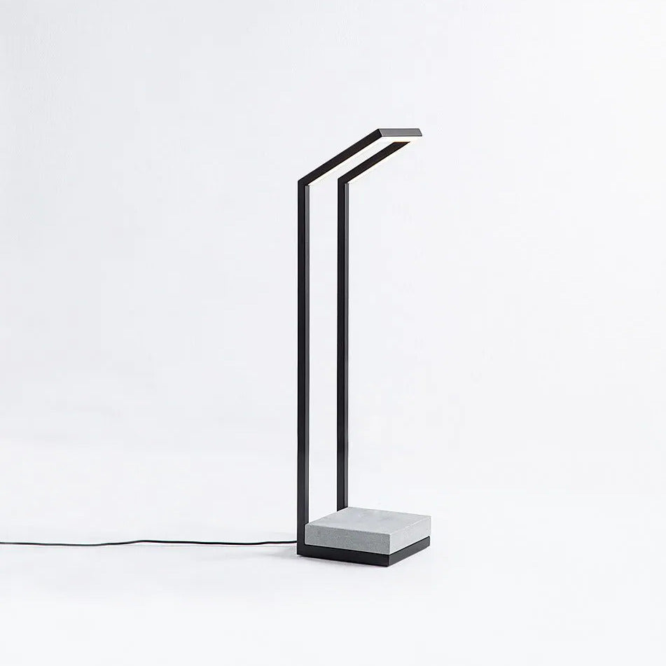 Tratto Floor Lamp