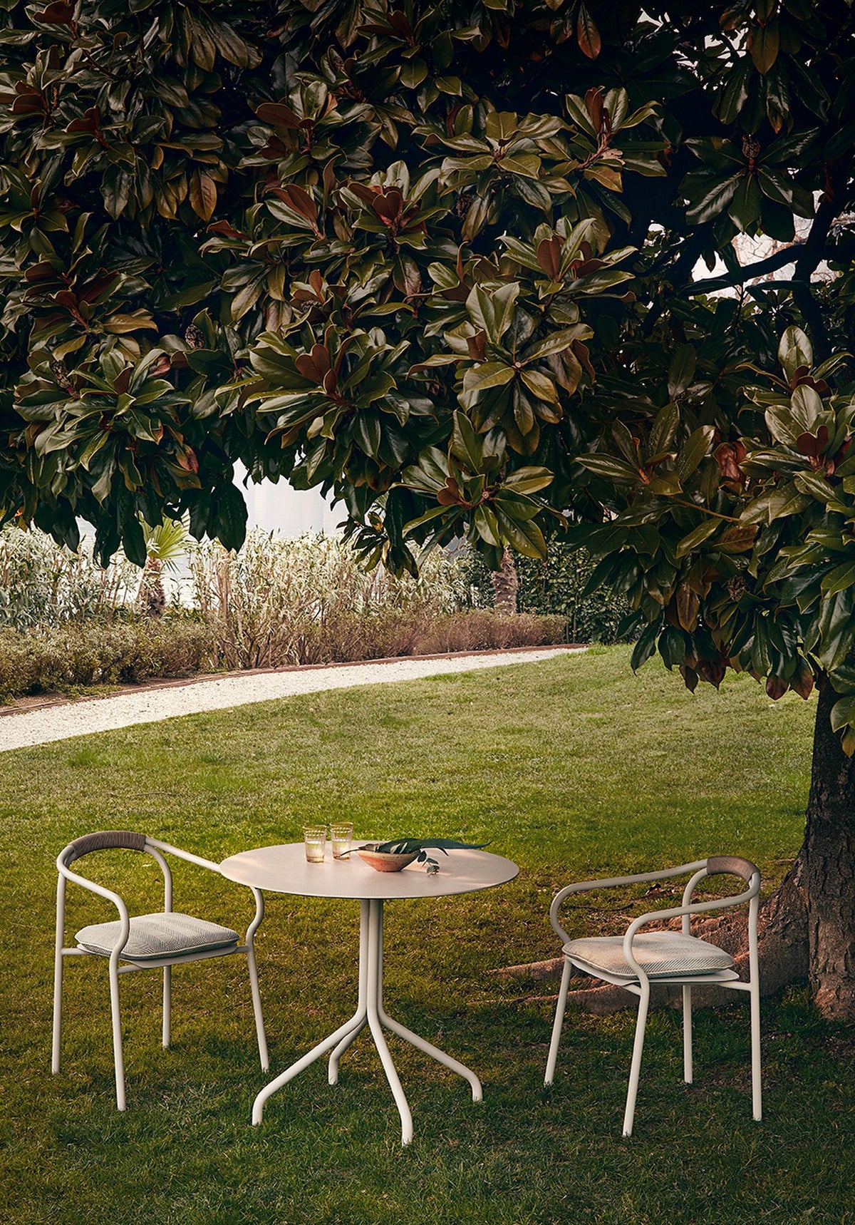 Salò Aluminum Round Garden Table