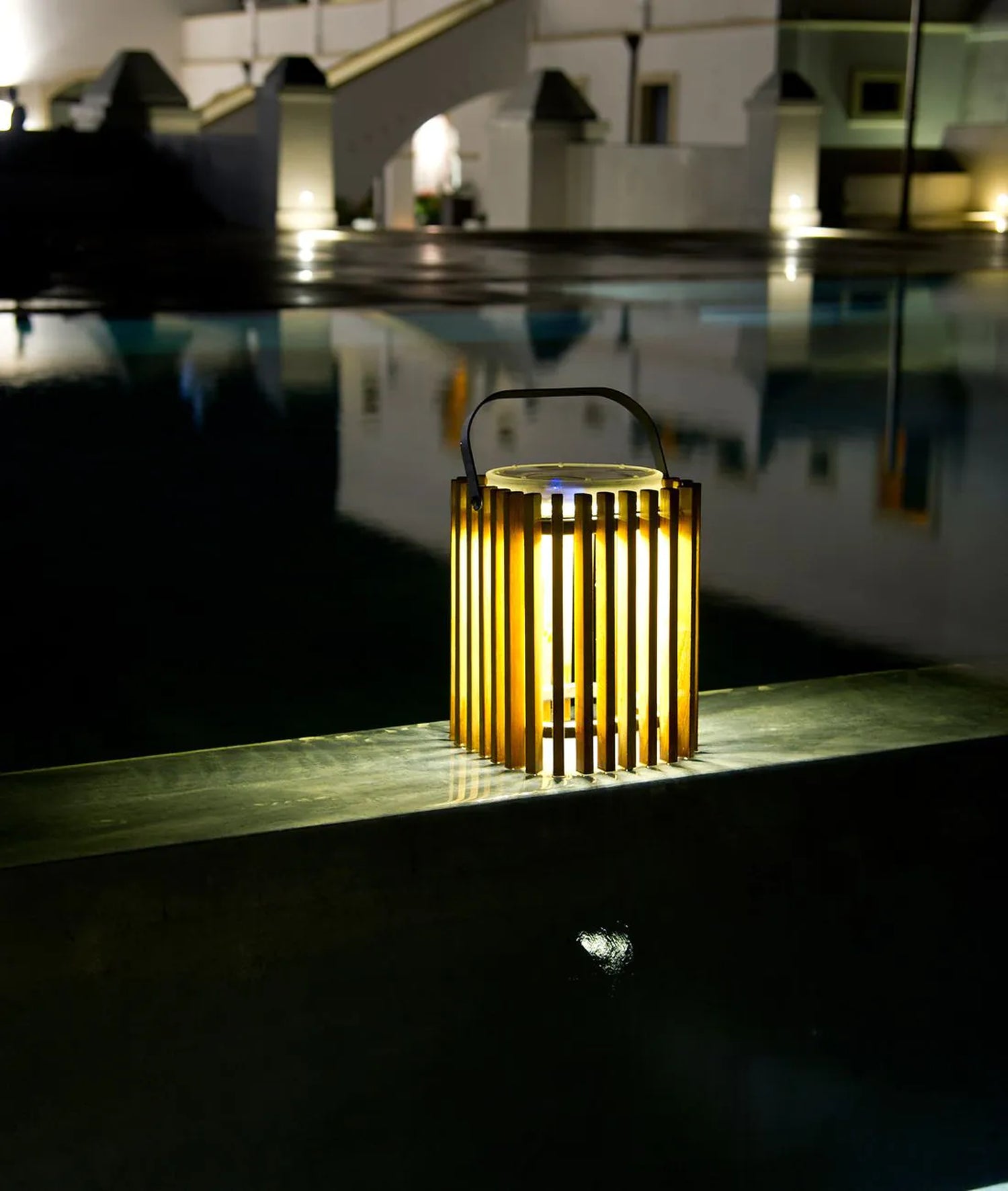 Solare Lamp in Teak and Graphite Aluminium