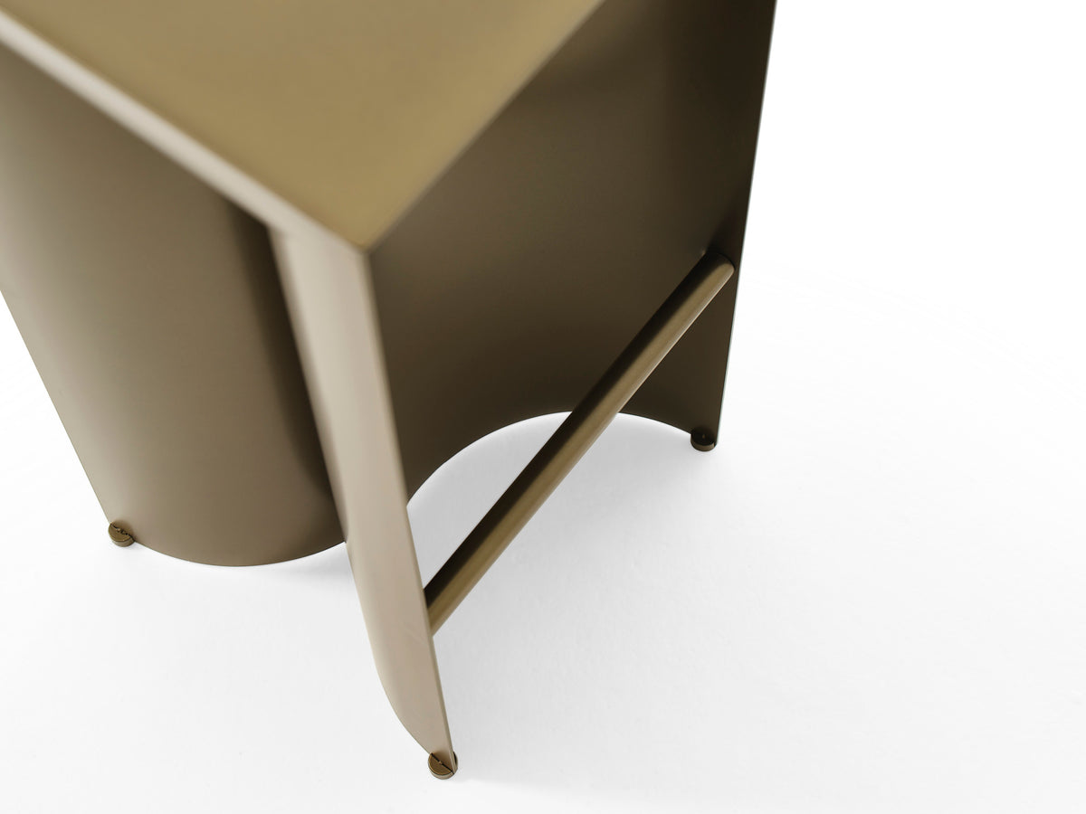 Uccio Stool