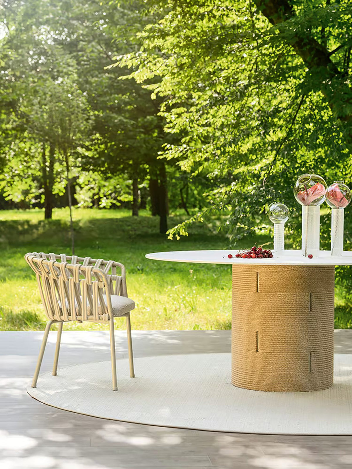 Gianna Table