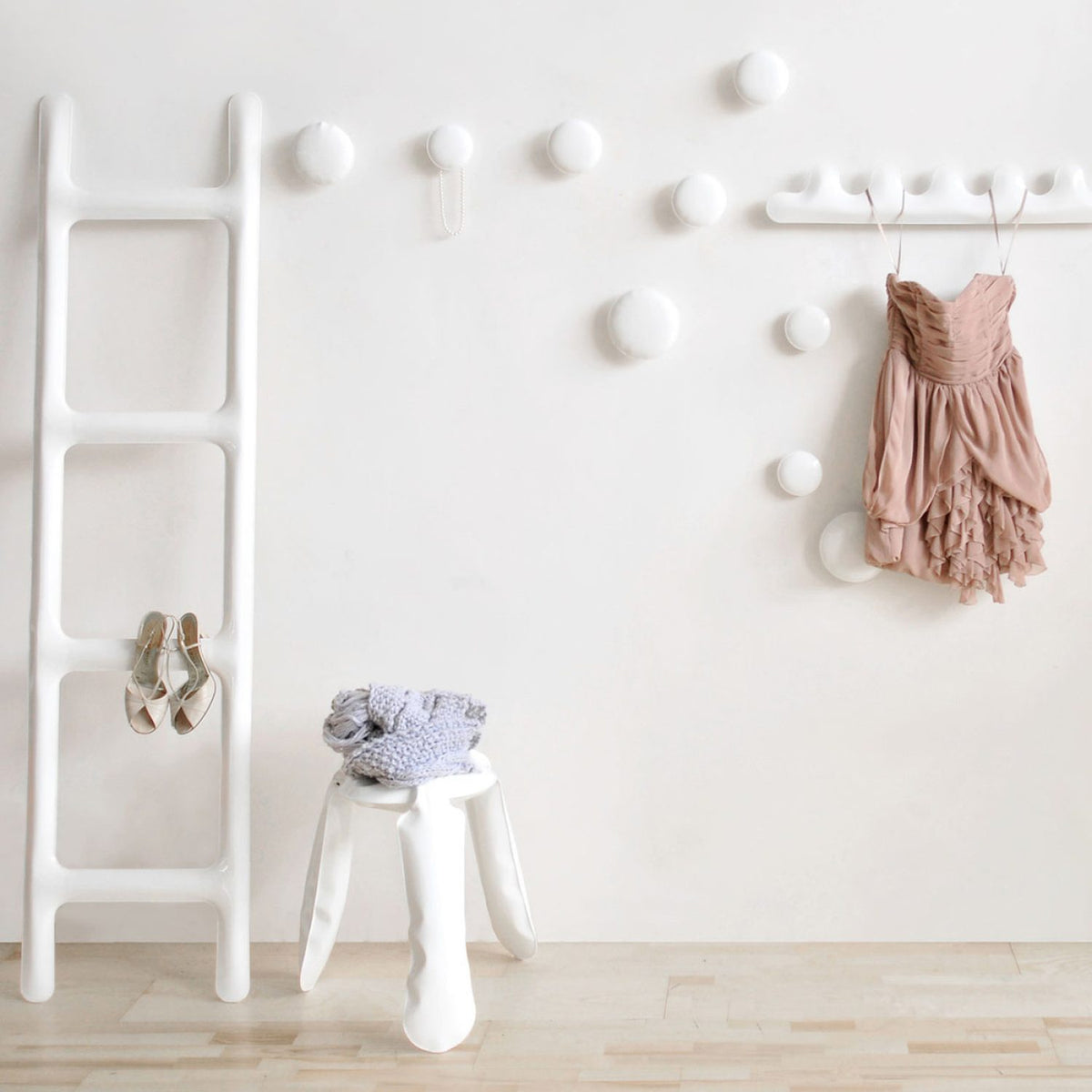Kamm Coat Hanger