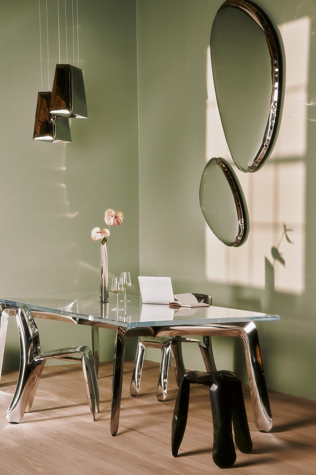 Chippensteel Table