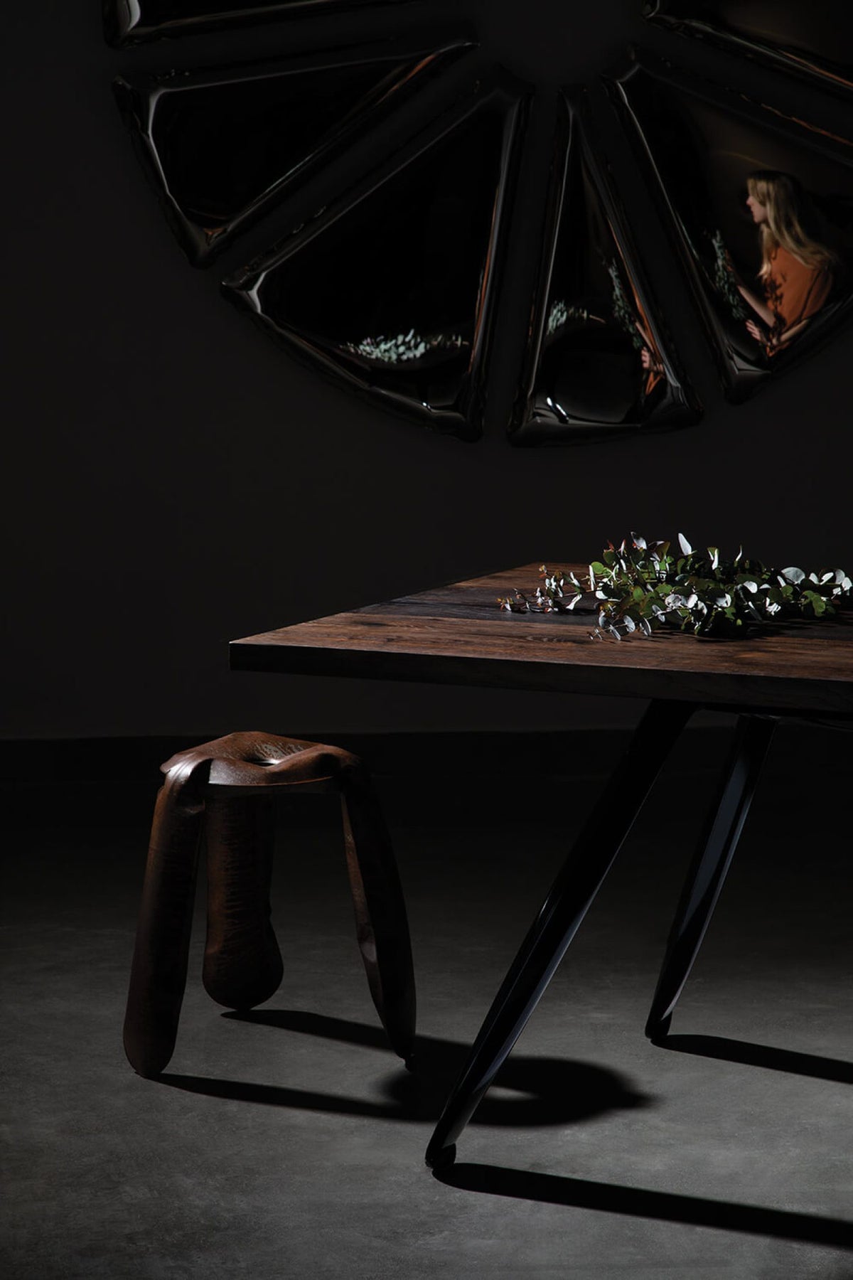 Nogi Table