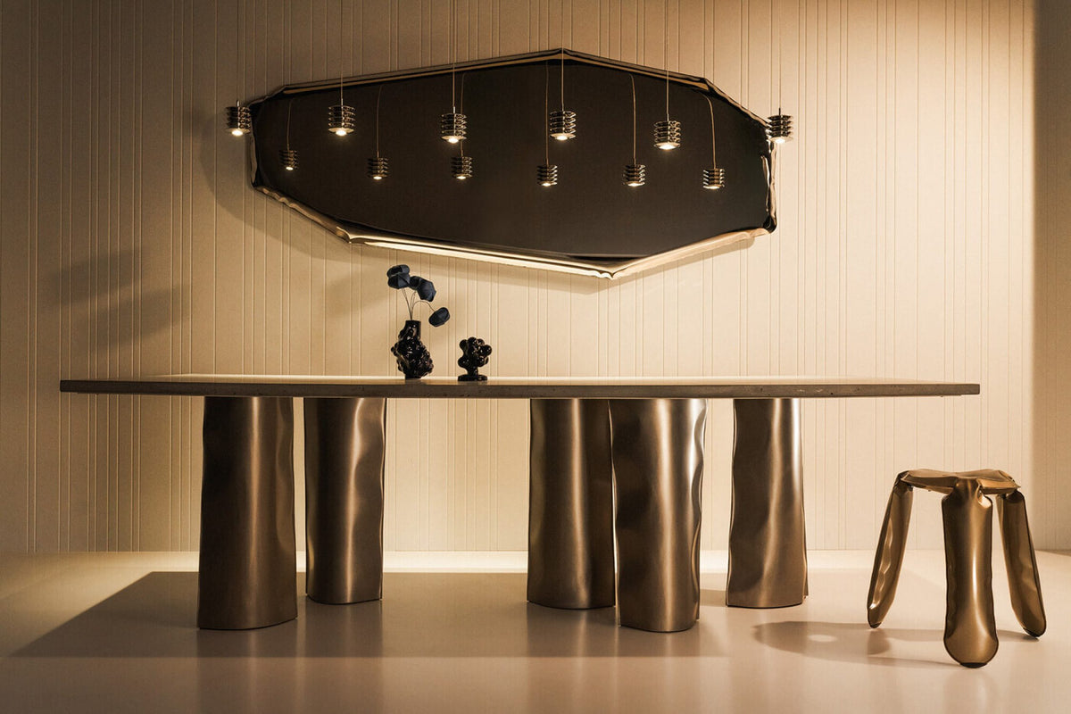 Parova Table