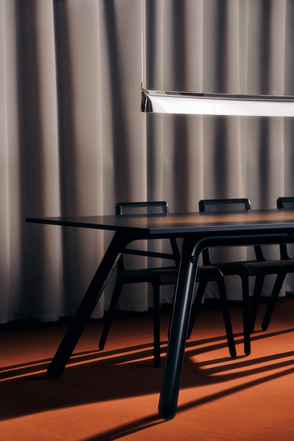 Ultraleggera Table