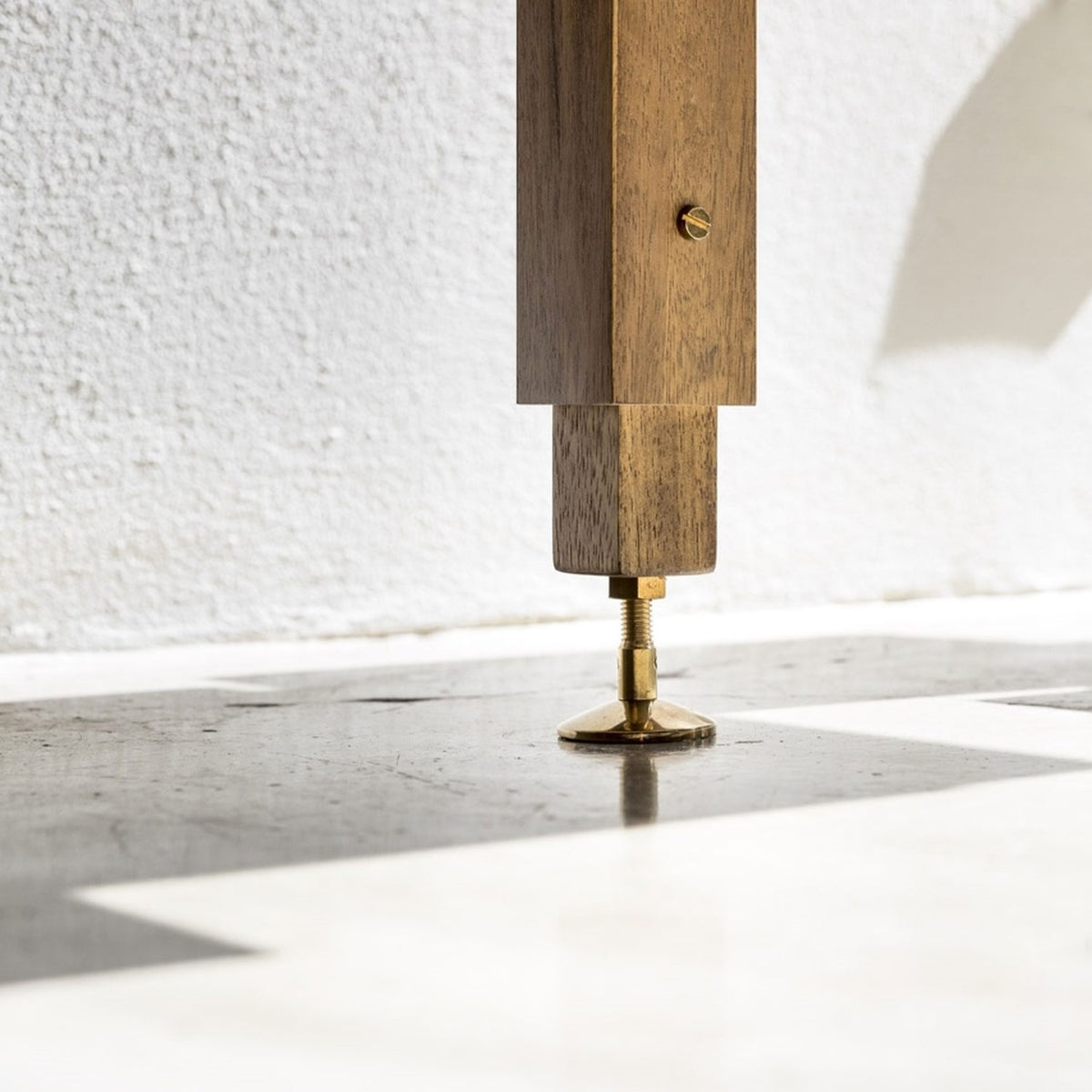Adelaide Etagere